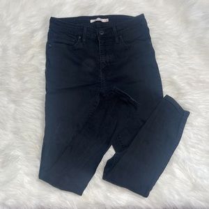 Levi’s black 721 high rise skinny jeans size 28